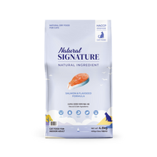 Load image into Gallery viewer, Natural Signature Cat Food - Salmon &amp; Flaxseed